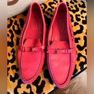 TOD’S Leather Driving Moccasins Loafers Reddish Pink